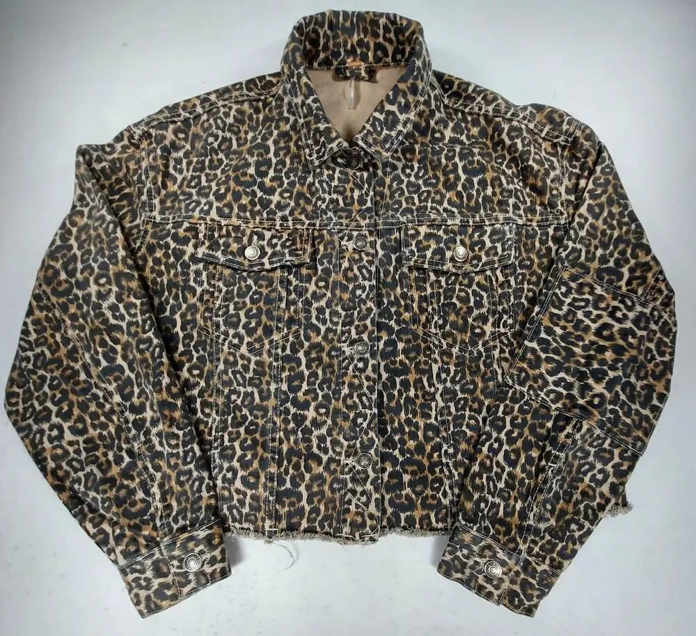 Free People Women’s Animal Print Oversized Cropped Jeans Jacket Cheetah Sz Small